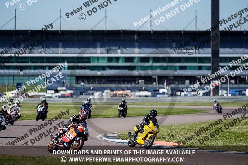 Rockingham no limits trackday;enduro digital images;event digital images;eventdigitalimages;no limits trackdays;peter wileman photography;racing digital images;rockingham raceway northamptonshire;rockingham trackday photographs;trackday digital images;trackday photos